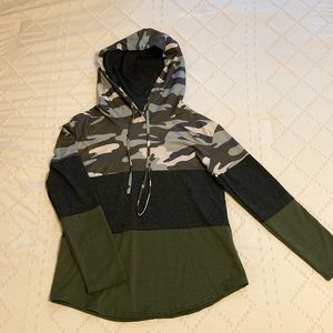 Amazon Camo pullover